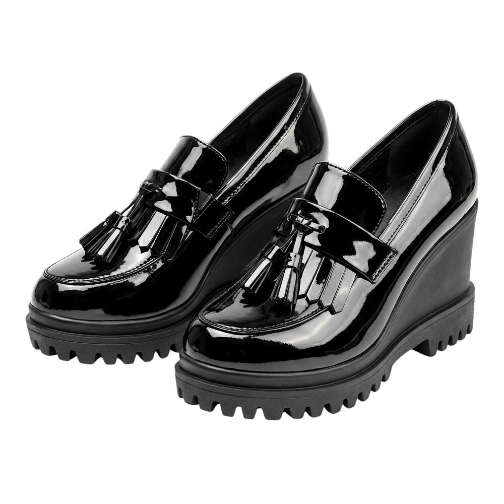 Black Patent Chunky Platform Loafers Womens 6 Lug Sole Tassel NWOB